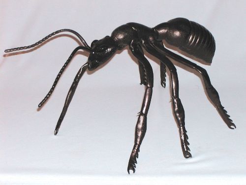 SPOOKY GIANT ANT LATEX PROP HALLOWEEN  